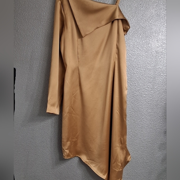 Designer Making The Cut Satin Midi Dress    Size M - Picture 14 of 14